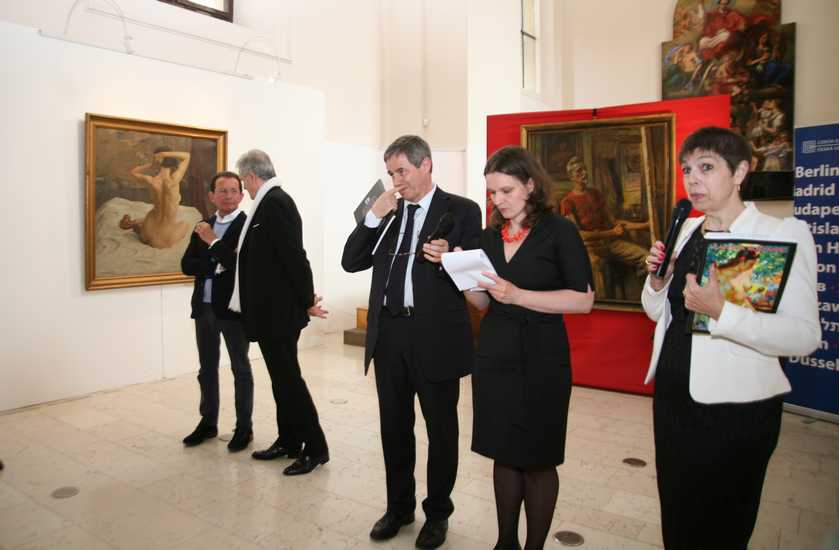 Dott. Sciola e Proff.sa Carlino all'inaugurazione Kosvanec all'Istituto Italiano della Cultura di Praga