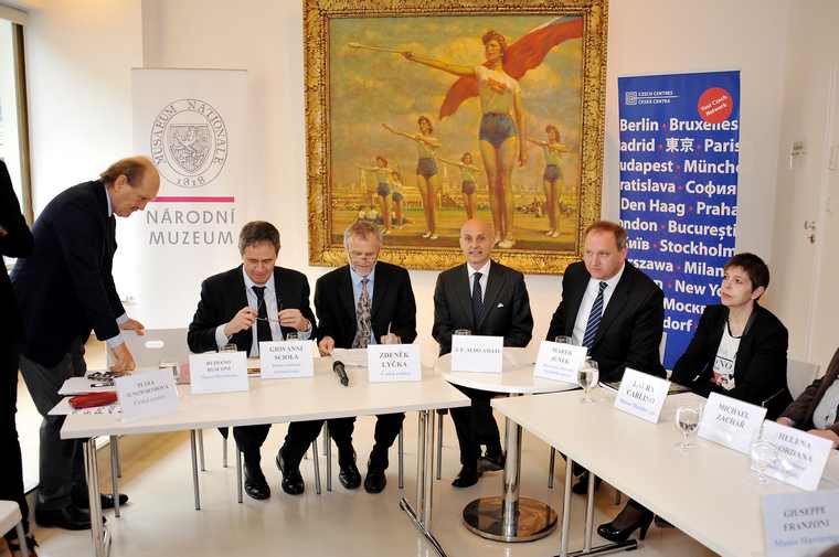 Dott. Rusconi Dott. Sciola Dott. Licka Dott. Amati Dott. Junek Dott.ssa Carlino